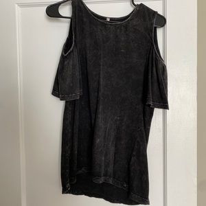 Cold Shoulder Burnout Tee